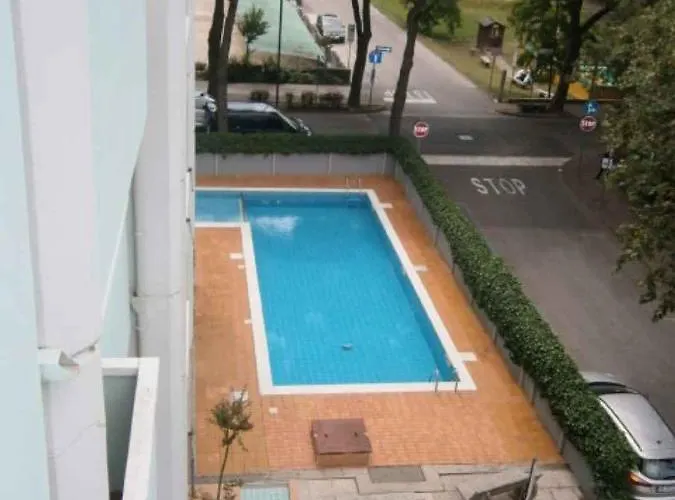 In 24634 شقة بيبيوني